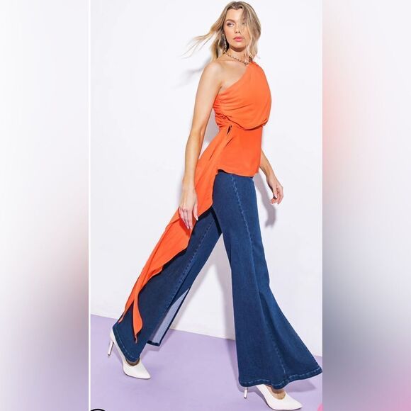 NEVER BETTER IN LOVELY WOVEN
TOP - Picture 6 of 7